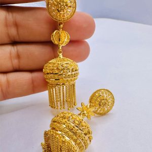 Home earrings 03