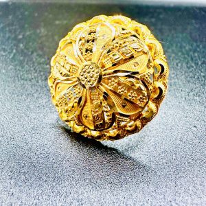 Women Ring 13