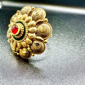 women ring 21