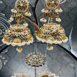Earing 09